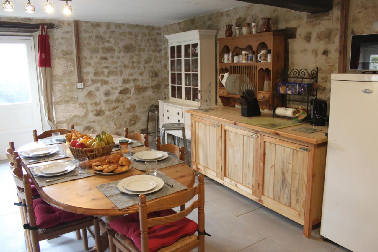 Gite La Pimparola Villa Nouic Luaran gambar