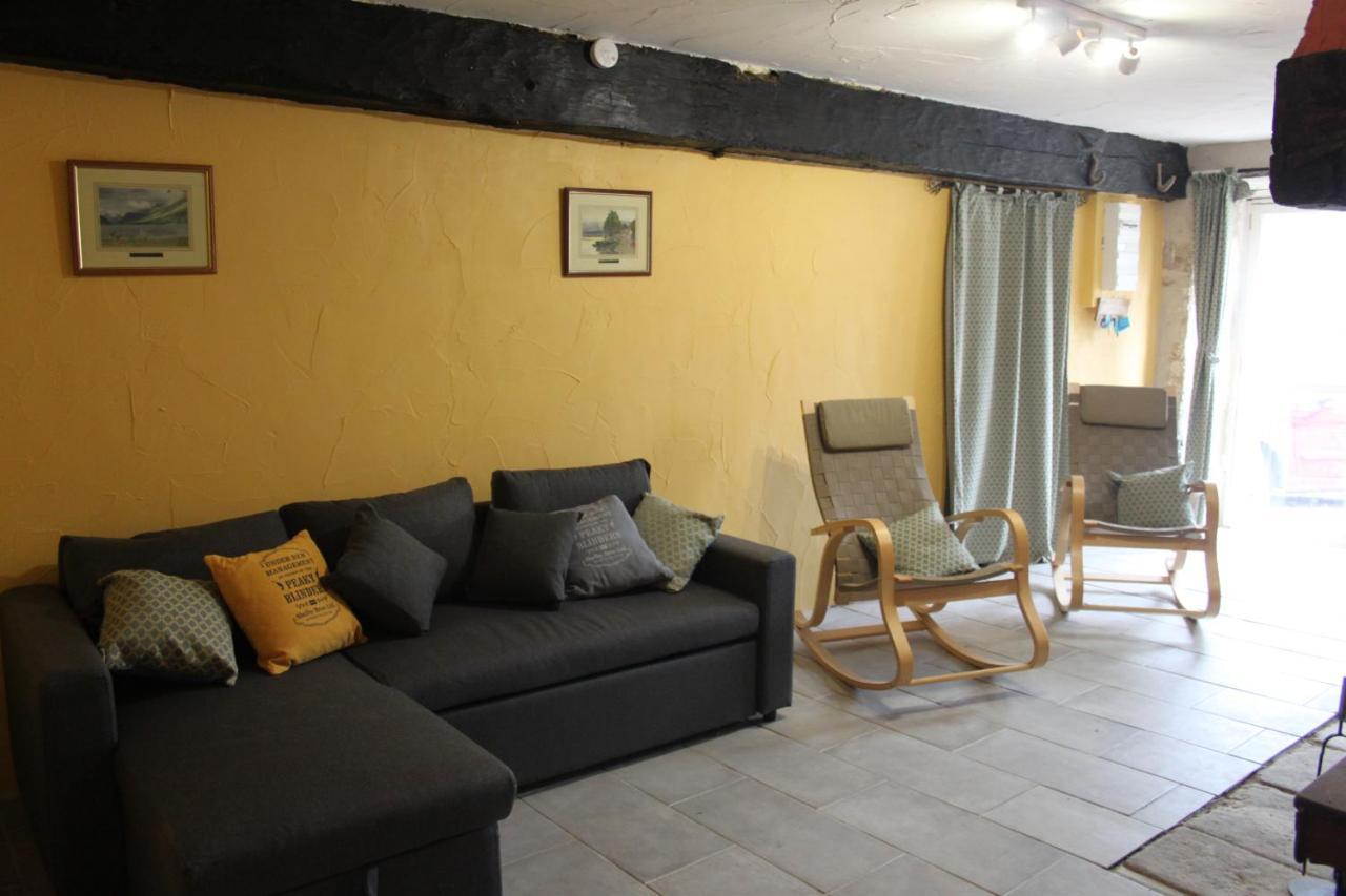 Gite La Pimparola Villa Nouic Luaran gambar